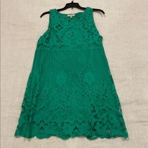 Green Lace Sleeveless Dress